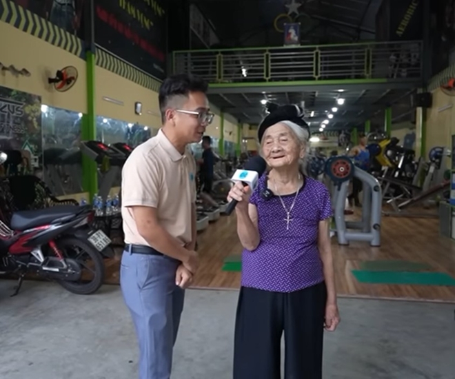 Cụ Tứ trên kênh Độc lạ Bình Dương