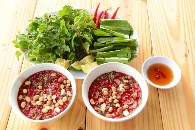 5 đặc sản việt nam được khách nước ngoài review nhiều nhất món nào cũng dậy mùi chỉ nhìn đã sợ - 2