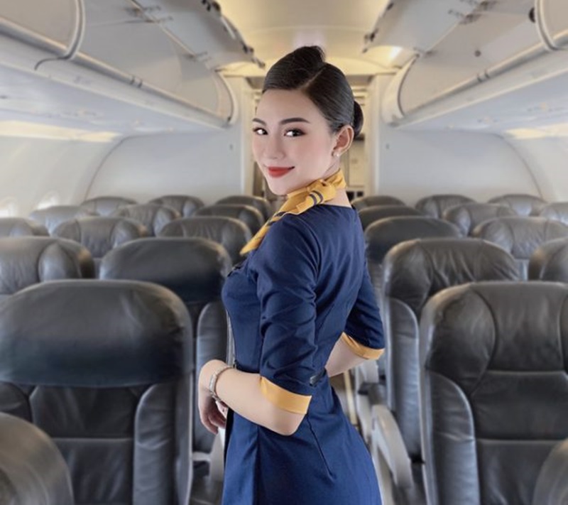 Tiếp viên hàng không là công việc mơ ước của nhiều người.