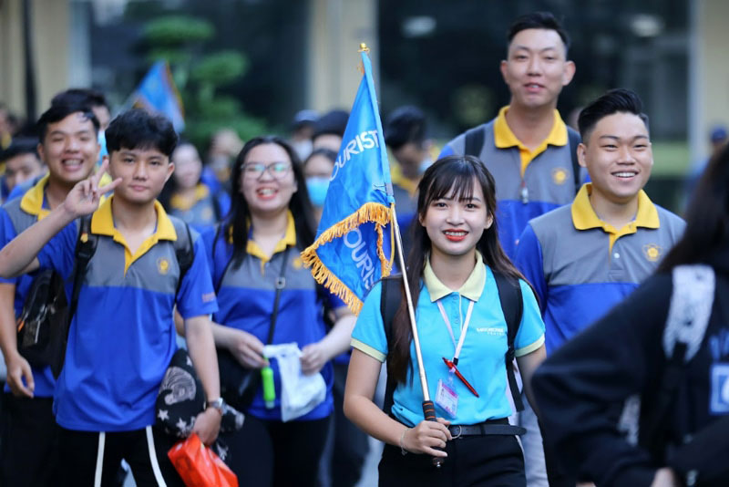 Hướng dẫn viên du lịch là nghề có tương lai rộng mở.