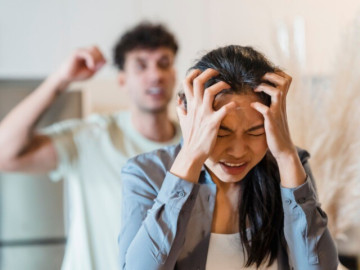 Dấu hiệu mãn kinh, tiền mãn kinh, chị em ngoài 40 nên biết để phòng biến chứng