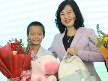 Em bé Làng Nủ xuất viện: 50 ngày hồi sinh thần kỳ ở Bạch Mai