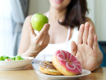 5 loại thực phẩm người bị mỡ máu cao cần tránh