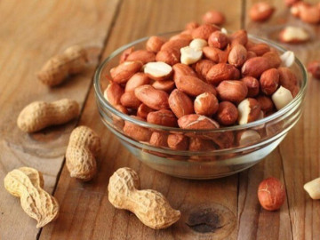 5 tác dụng phụ nguy hiểm từ lạc