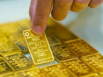 Giá vàng SJC lao dốc