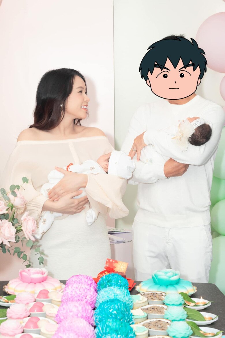 Ông xã Hàn Quốc hủy hết tất cả công việc để ở nhà động viên Sam.