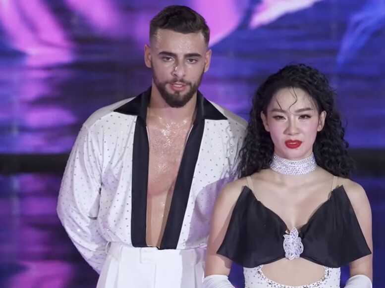 Phạm Lịch gặp sự cố sức khỏe nhưng vẫn hoàn thành tốt phần thi.