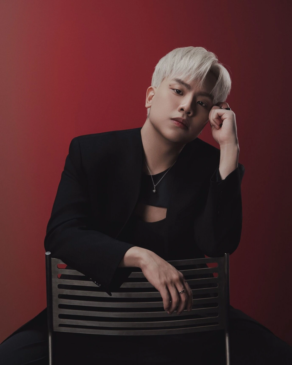 Hứa Kim Tuyền gây tranh cãi khi đảm nhận vai trò Giám đốc âm nhạc.