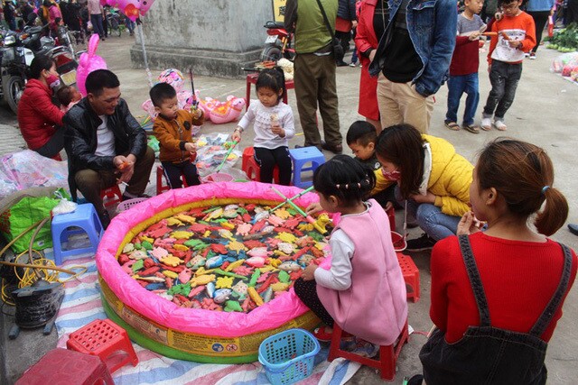 Image of traditional games