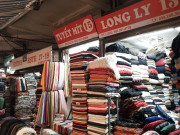 Lifestyle - Khu chợ giữa khu phố sầm uất bậc nhất Hà Nội, tồn tại gần 80 năm bởi chỉ bán 1 loại hàng