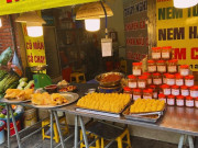 Lifestyle - Khu chợ được mệnh danh là "chợ nhà giàu" giữa lòng phố cổ Hà Nội: Thiên đường ẩm thực bán "cơm nhà" cho người lười