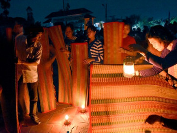 Lạ lùng chợ ma là niềm tự hào của người Đồng Tháp: Chỉ bán 1 loại hàng nhưng tồn tại đã cả trăm năm