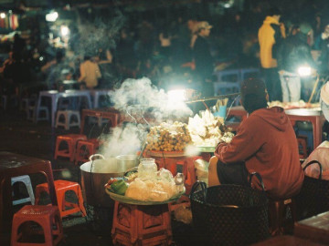 Chợ Âm Phủ Đà Lạt từ một nơi huyền bí, heo hút trở thành khu chợ đêm đông đúc bậc nhất thành phố