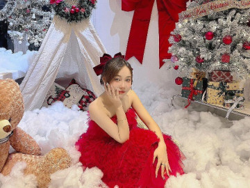 Điểm danh 5 quán cafe trang trí Giáng sinh sớm ở Hà Nội, các nàng thơ chụp ảnh ai cũng như công chúa