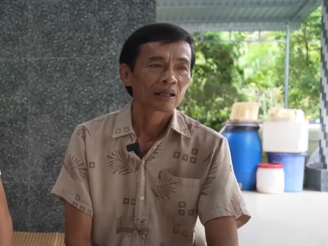 Chú Sáu là người thương vợ, chấp nhận hy sinh thức khuya để chép văn thơ vì bản thân chú biết nếu không thực hiện, sức khoẻ vợ sẽ giảm sút trầm trọng. Chú Sáu cho biết cũng từng dắt vợ chạy chữa khắp nơi nhưng cũng chẳng tìm ra bệnh. 