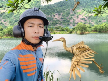 Chú Cuội Tây Ninh hô biến tre trúc thành đồ chơi tuổi thơ hút trăm triệu view, người nước ngoài trầm trồ khen ngợi