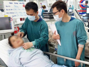 Sức khỏe - Sau 5 ngày uống nước chữa bách bệnh, người phụ nữ ở Hà Nội nhập viện cấp cứu vì không thể đứng vững