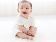 Sức khỏe - Thấy con 7 tháng chưa biết ngồi, mẹ trẻ làm một việc khiến bé bị gù vẹo cột sống phải nhập viện điều trị