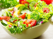 Sức khỏe - Ăn rau sống và nấu chín loại nào nhiều dinh dưỡng hơn? 3 loại rau ngậm hóa chất, là ổ "ký sinh trùng" không nên ăn sống