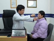 Sức khỏe - Nóng lòng làm đẹp để kịp ăn Tết, người phụ nữ mắt loang lổ như “cầy bạc má” phải cầu cứu bác sĩ