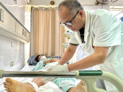 Sức khỏe - Hy hữu: Nối thành công cẳng chân đứt lìa do máy cắt cỏ cho người đàn ông ở Phú Thọ