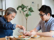 Yêu - Vợ lén cho em trai vay 500 triệu nhưng 6 năm chưa trả, câu nói của bố vợ khiến tôi nể