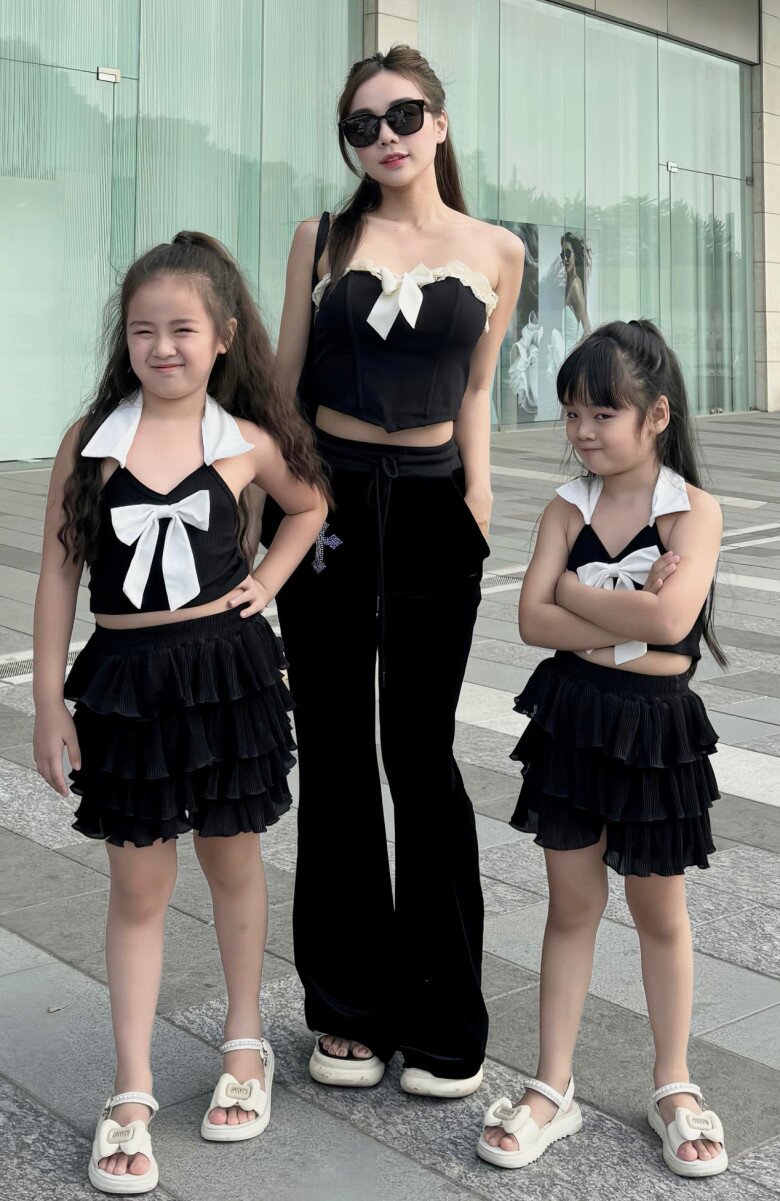 Vợ cũ Hoài Lâm mong 2 con gái sống yên ổn, không bị dư luận bàn tán.