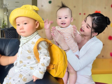 Con trai Lê Âu Ngân Anh 1 tuổi đã làm chủ tịch dự họp công ty, ngoại hình tuấn tú hay cười cực đốn tim
