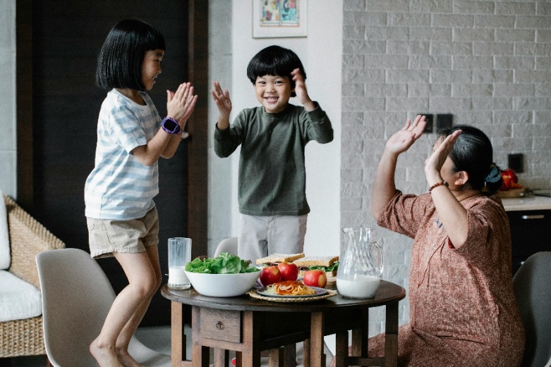 Nuôi con khỏe mạnh và tăng trưởng tốt là mong muốn hàng đầu của các bậc cha mẹ