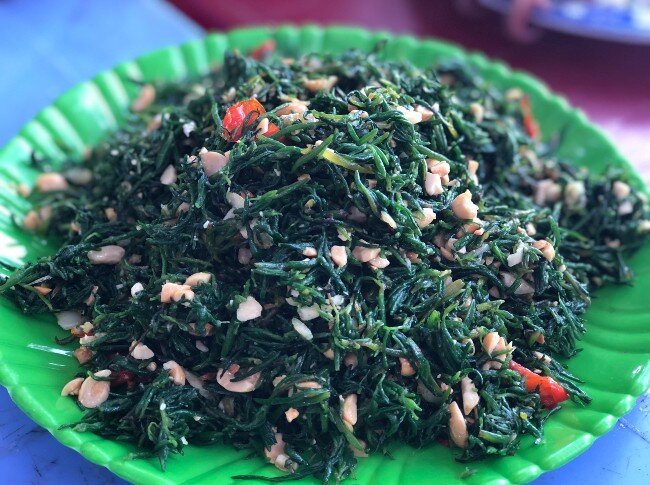 Nộm rau muối từng gắn với những bữa cơm của người dân nghèo