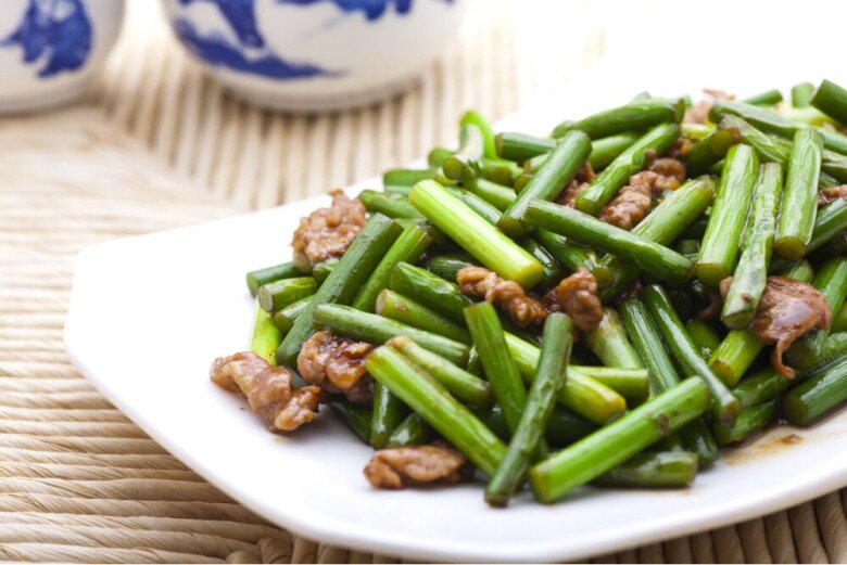 Cây dại tưởng không ăn được, nay thành món ăn đặc sản có hương vị đặc biệt, dân thành phố thích mê - 2