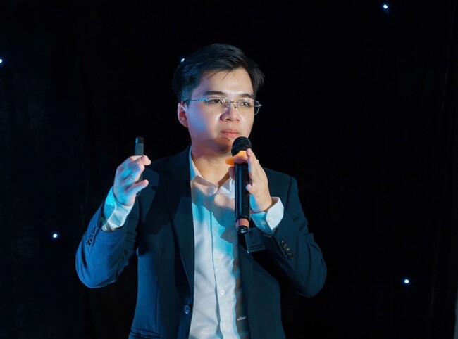 Thế Vinh mong muốn được truyền lửa cho các bạn sinh viên đang theo đuổi ngành Y