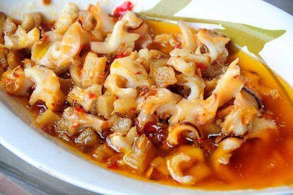 Loại ốc này giòn, ngọt và có hương vị đặc biệt khiến người thành phố ưa chuộng