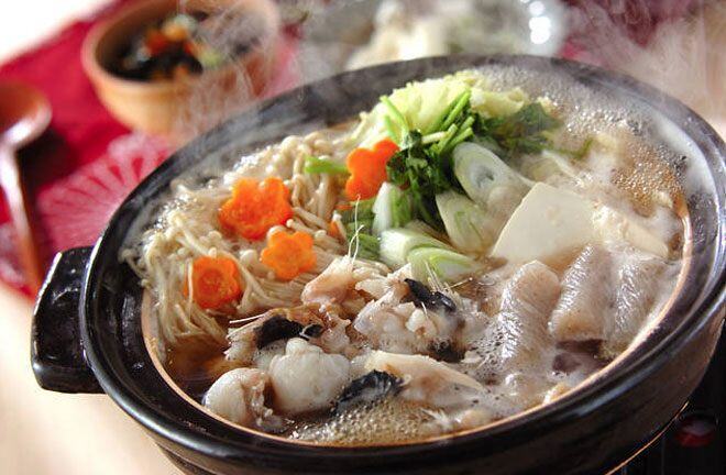 Tại các nhà hàng ở miền Trung và Tây Nam Bộ, cá chèo bẻo được đưa vào thực đơn để thiết đãi du khách