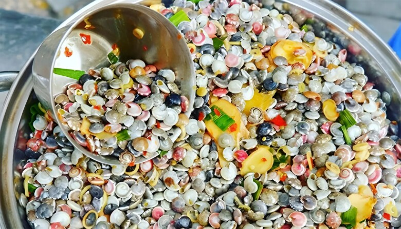 Ốc ruốc có thể xào cay hoặc xào sả ớt