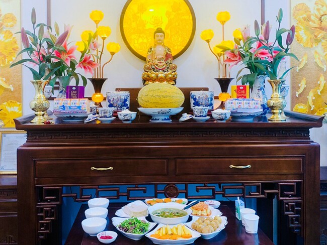Cúng Rằm Tháng 9: Ý nghĩa, các lễ vật và mẫu văn khấn chuẩn nhất