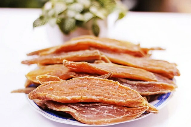 Khoai deo là đặc sản nổi tiếng ở Quảng Bình