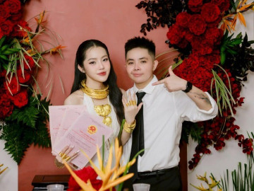 Đám cưới khủng ở Cần Thơ: Cô dâu đeo 13 cây vàng, nhận 3 sổ đỏ, bất ngờ với danh tính thật của chú rể