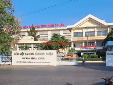 Chồng đốt vợ trong khi chờ ly hôn