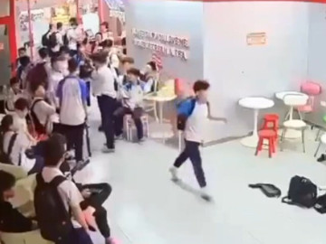 Điều tra vụ nhóm học sinh cấp hai đánh gãy răng bạn học