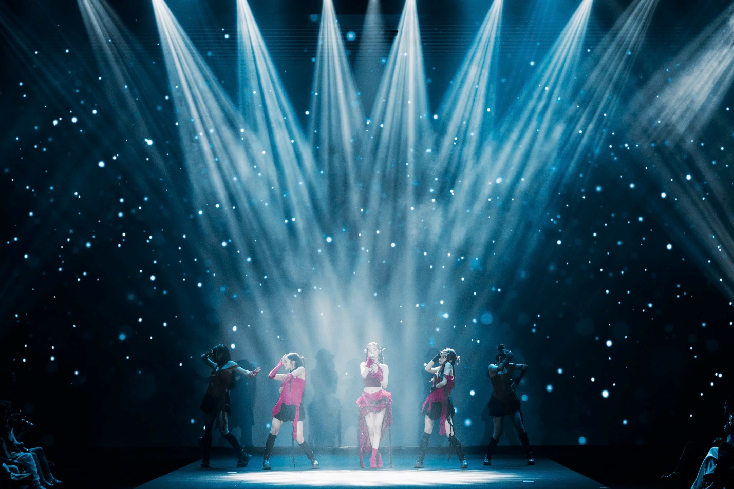 Mãn nhãn với nghệ thuật tạo mẫu tóc tại Davines Hair Show 2024 - 3