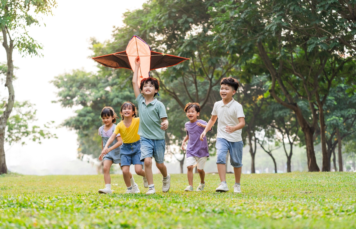 Vận động giúp tăng chiều cao và cải thiện sức khỏe tổng thể của trẻ