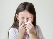 Sức khỏe - Bệnh nào ai cũng sợ khi thời tiết chuyển lạnh? Dù nguy hiểm nhưng cách phòng cực đơn giản, biết mẹo này thì thực hiện ngay