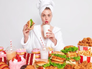 Sức khỏe - Sự thật kinh hoàng về các thử thách ăn nhanh, nhẹ thì nôn mửa, nặng thì phải phẫu thuật dạ dày