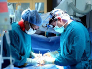 Sức khỏe - Một ngày hai gia đình người bệnh chết não cùng đồng ý hiến tạng cứu người tại bệnh viện tuyến tỉnh