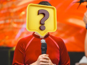 Giải trí - Hoa khôi quyền lực của VTV từng bị ngôi sao hạng A "đuổi" vào cánh gà, tuổi 46 sinh non bé gái nặng 1,6kg