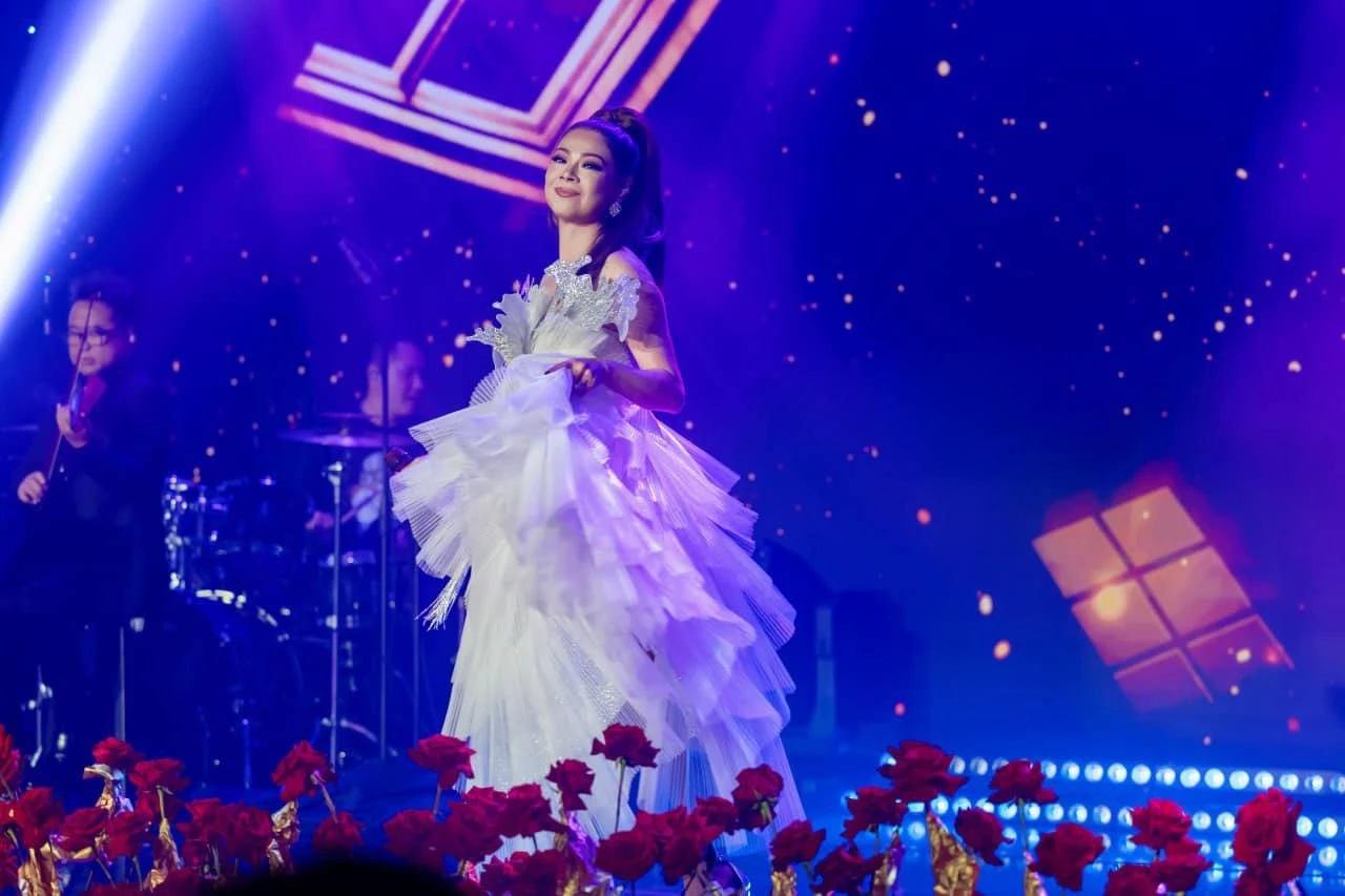 Nói đến Thanh Thảo thì không thể không nhắc đến sự “chịu chơi - chịu chi” của cô mỗi khi thực hiện điều gì đó liên quan đến âm nhạc. 