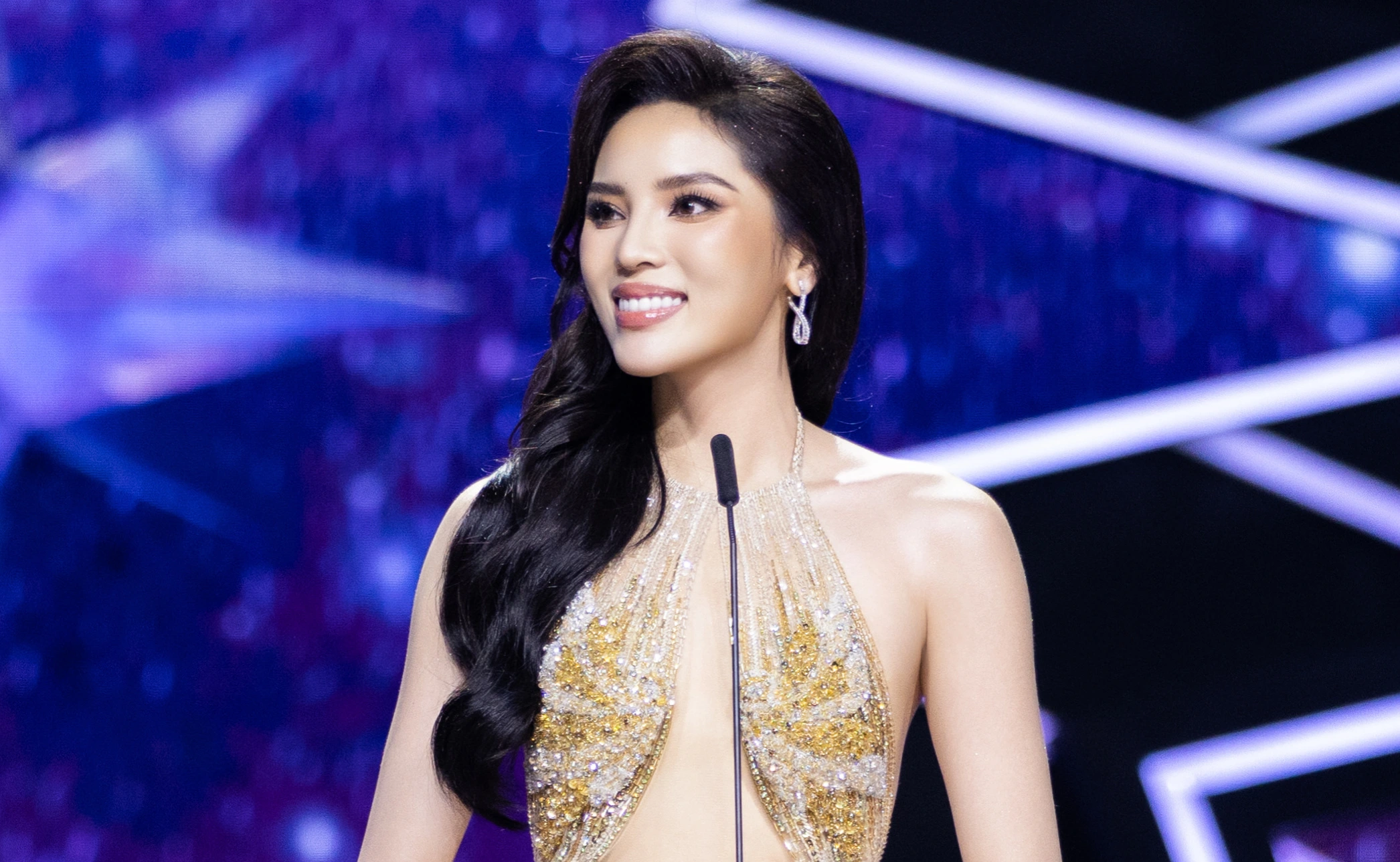 Xinh đẹp và thông minh chưa đủ, một nàng hậu đến với Miss Universe cần phải có một thông điệp truyền cảm hứng được đến với số đông.