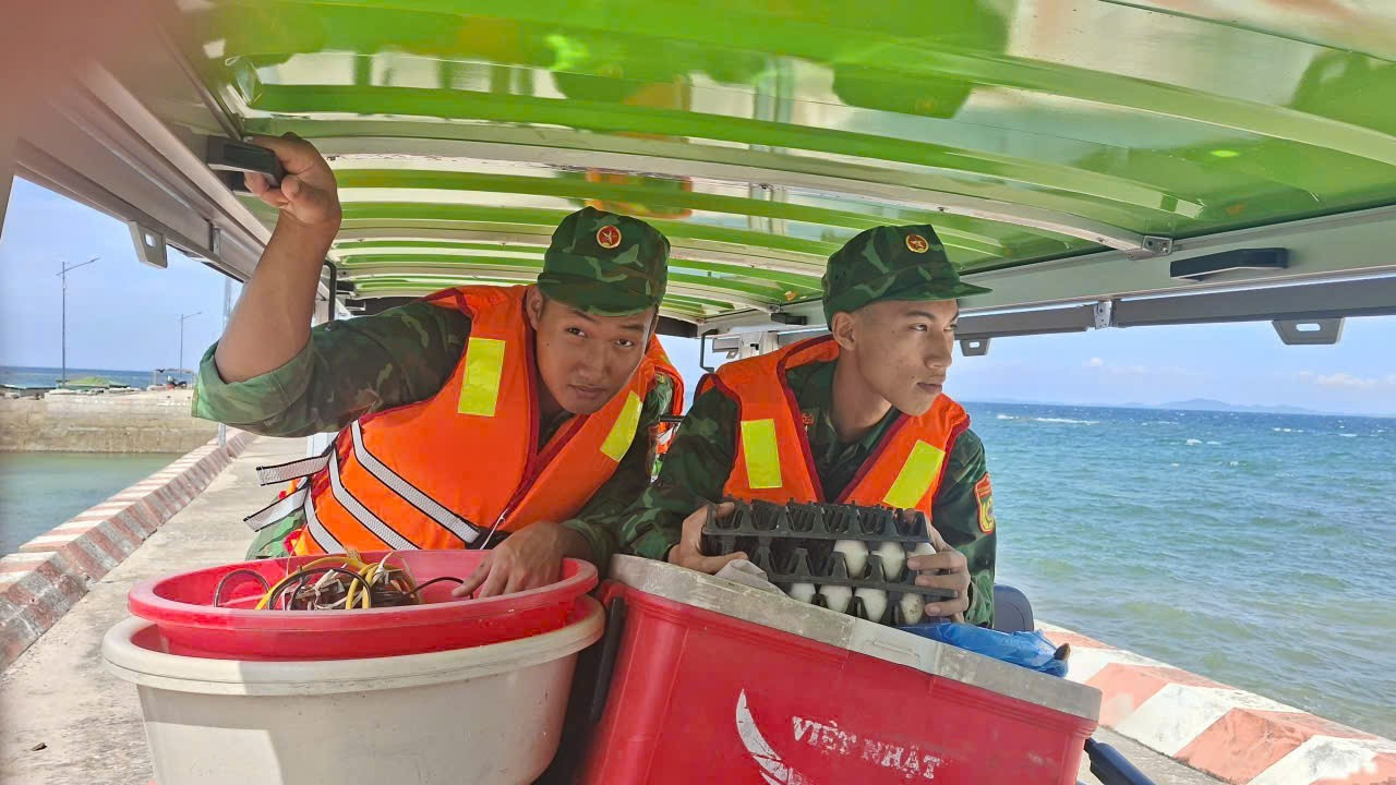 Chuẩn bị lực lượng, phương tiện, tổ chức các phương án, sẵn sàng cơ động lực lượng xử trí các tình huống khi có lệnh.