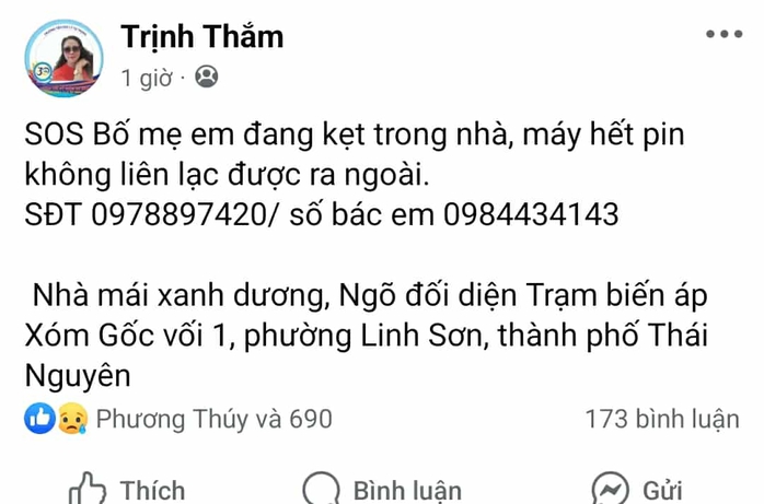 Một người dân Thái Nguyên kêu cứu các lượng lượng cứu hộ đến hỗ trợ cứu người thân. Ảnh: OFFB